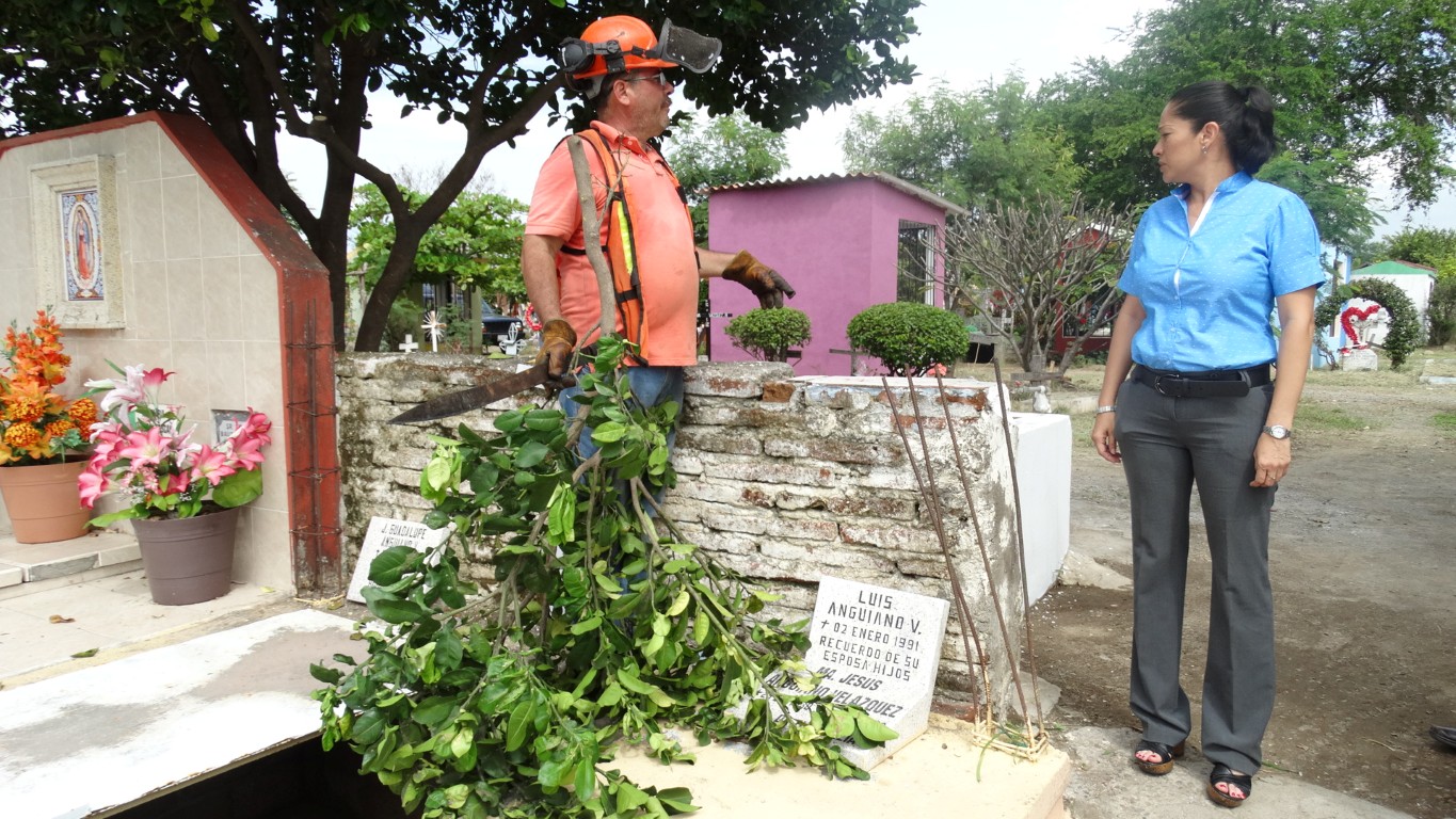 Listos en la “Villa” operativos especiales por el Día de Muertos
