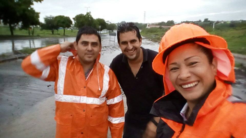 Invitan alcaldesa y PC a evitar tirar basura que provoca encharcamientos