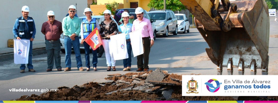 Inicia Yulenny obra de pavimentación de la Av. Providencia
