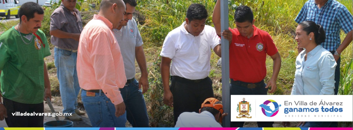 Coloca Yulenny Cortés testigos viales en zonas de inundación