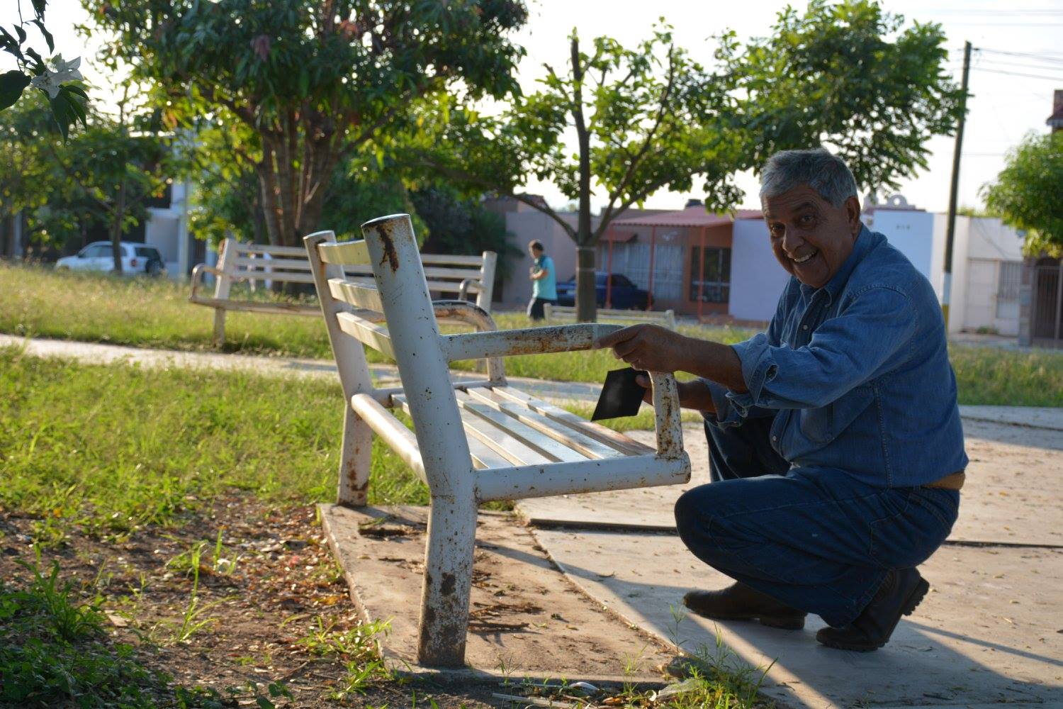 Brigada “Limpia La Villa” Jardín El Triángulo en Villas San José