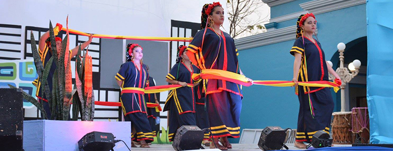 Llevan a cabo evento “Mujer Plena en sus Tres Generaciones”