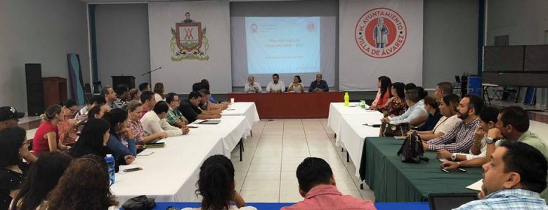 Funcionarios del Ayuntamiento de Villa de Álvarez Se Capacitan para Elaboración del Plan Municipal de Desarrollo 2018-2021